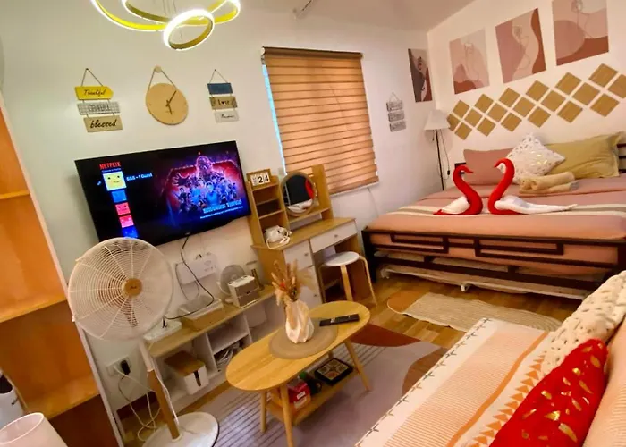 Olango Island - S&e-1 Tiny Fully Furnished With Hot Shower, Washer, Wi-fi, Netflix & King-size Bed