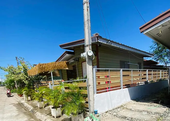 Gasthuis Olango Island - S&e-1 Tiny Fully Furnished With Hot Shower, Washer, Wi-fi, Netflix & King-size Bed Lapu-Lapu City