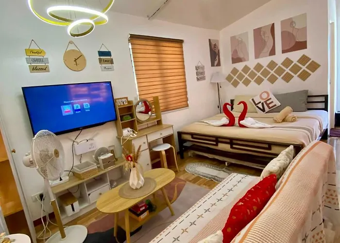 Gasthuis Olango Island - S&e-1 Tiny Fully Furnished With Hot Shower, Washer, Wi-fi, Netflix & King-size Bed Lapu-Lapu City